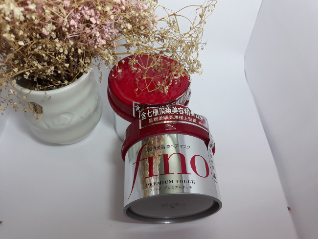 Kem ủ Fino Shiseido giúp cải thiện hiệu quả tình trạng tóc xấu, tóc xơ (Nguồn: Internet)