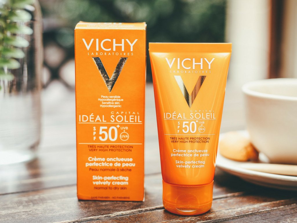 Vichy chống nắng 